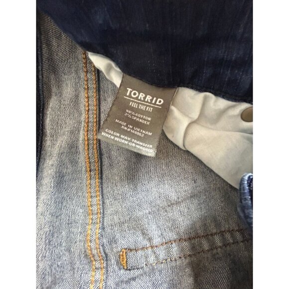 Torrid Boyfriend Straight Leg Denim Jeans Womens Vintage Stretch 40" x 29" Sz 18 - Picture 6 of 9
